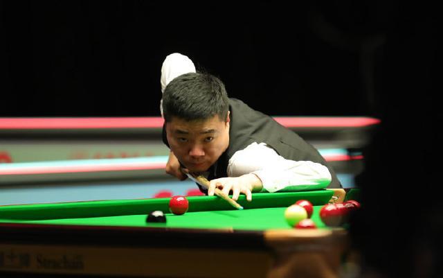 心战术的中 心战术的中