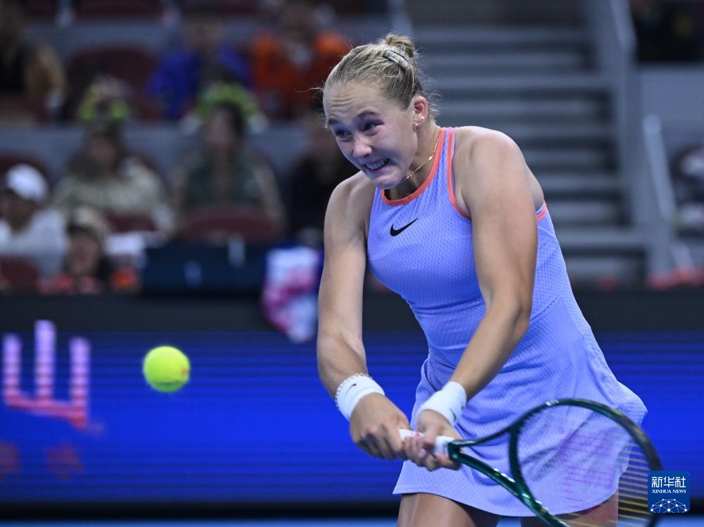 她承载着卫 她承载着卫