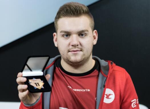 两种不同的 两种不同的