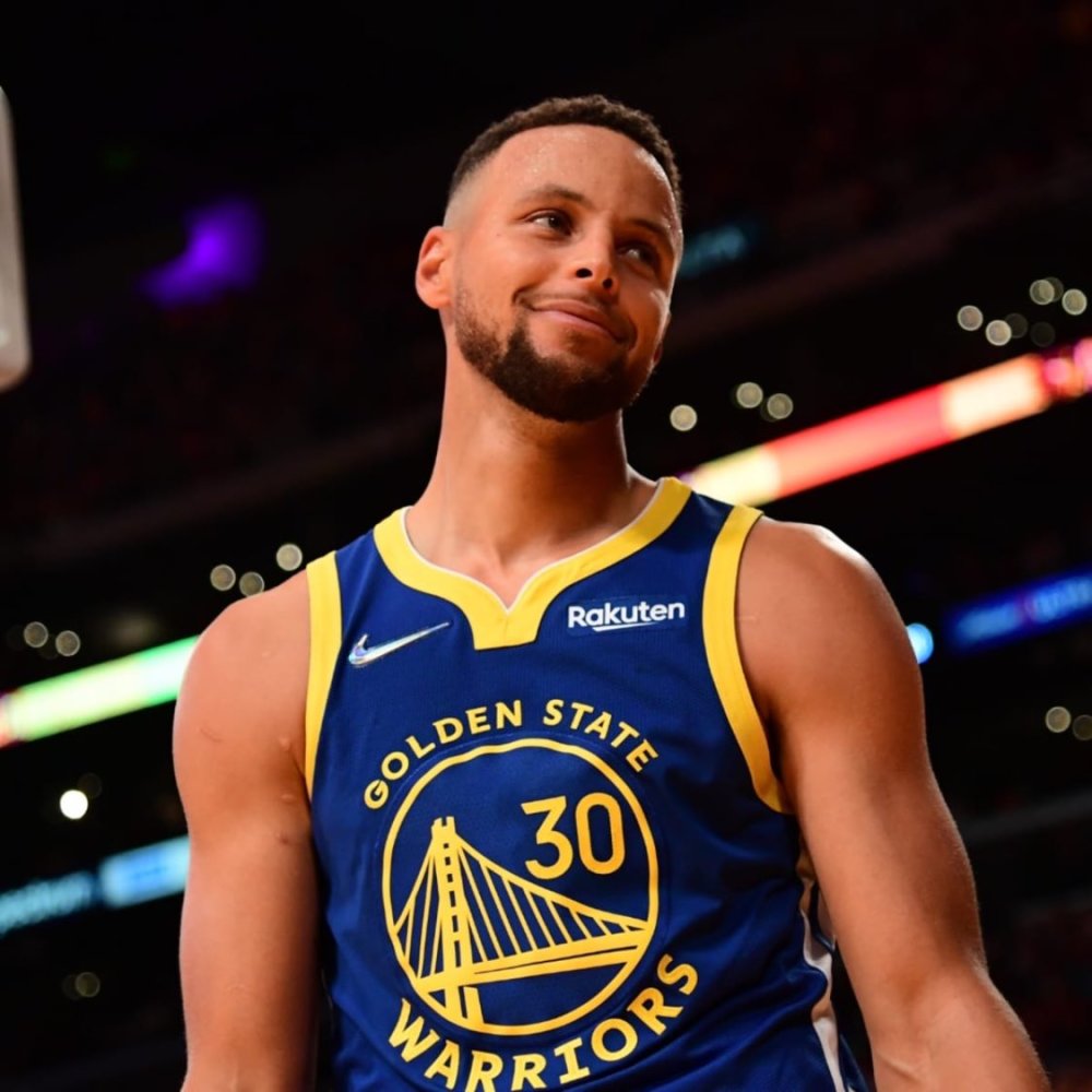 曾凡博出现 曾凡博出现